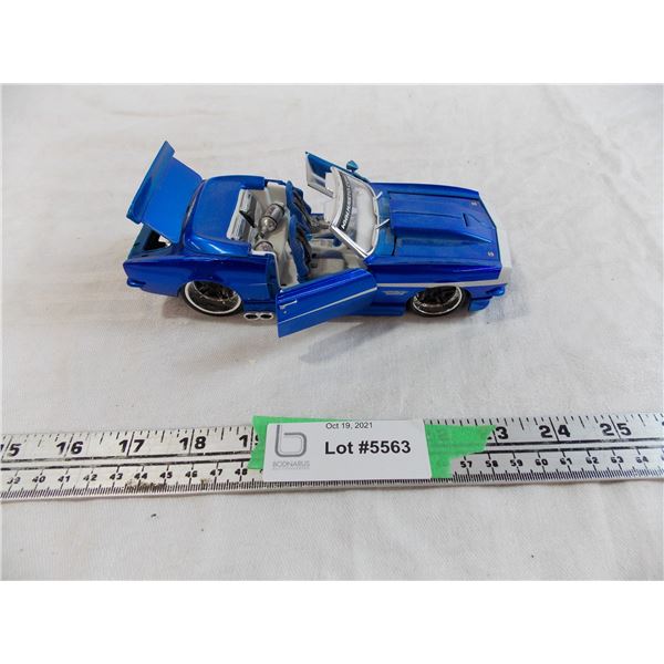 Maisto 1:24 1968 Camaro
