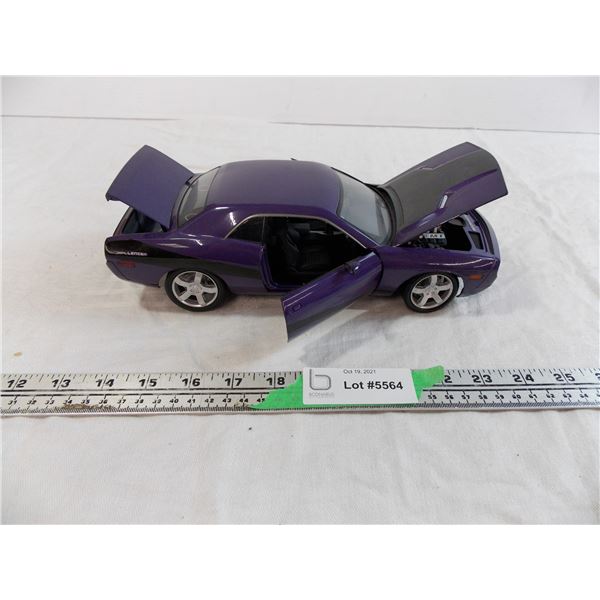 2006 Die-cast Dodge Challenger Hemi