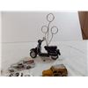 Image 3 : Pirate hotwheels cars + moped picture holder