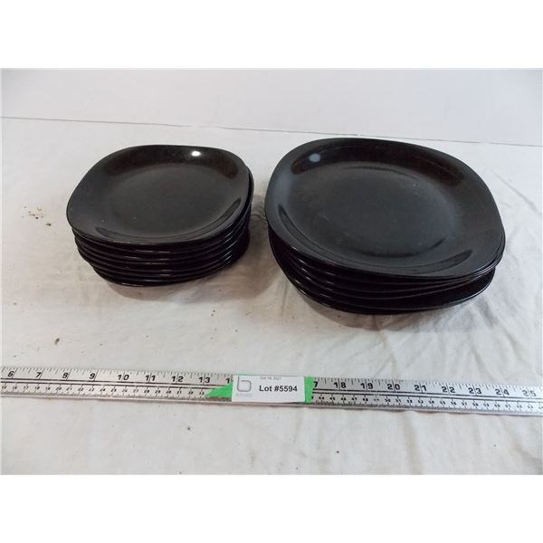 Heavy 8 piece + 6 piece - oven, microwave, dishwasher safe plate set