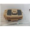 Image 2 : Pet Taxi petmate animal carrier - 18" long