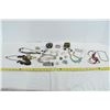 Image 1 : Assorted Lot of Jewellery