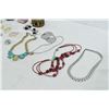 Image 3 : Assorted Lot of Jewellery