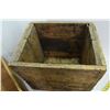 Image 4 : 3 Wooden Crates