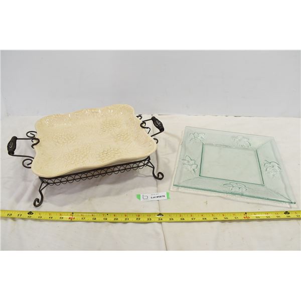 Serving Tray, 1 With Stand