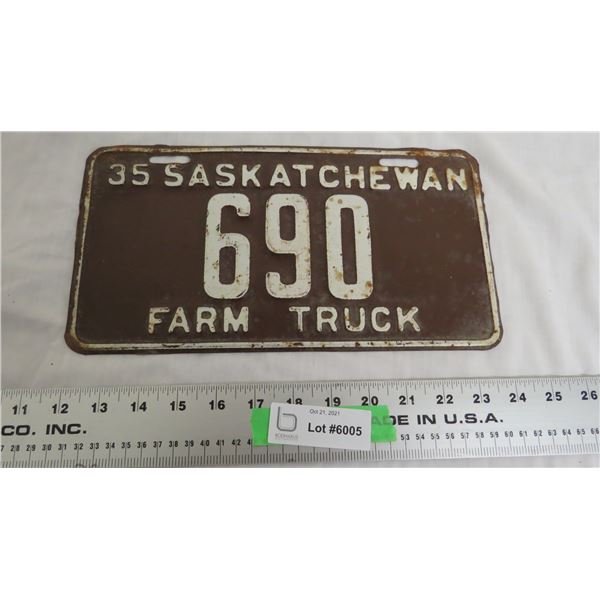 1935 Sask Farm License Plate