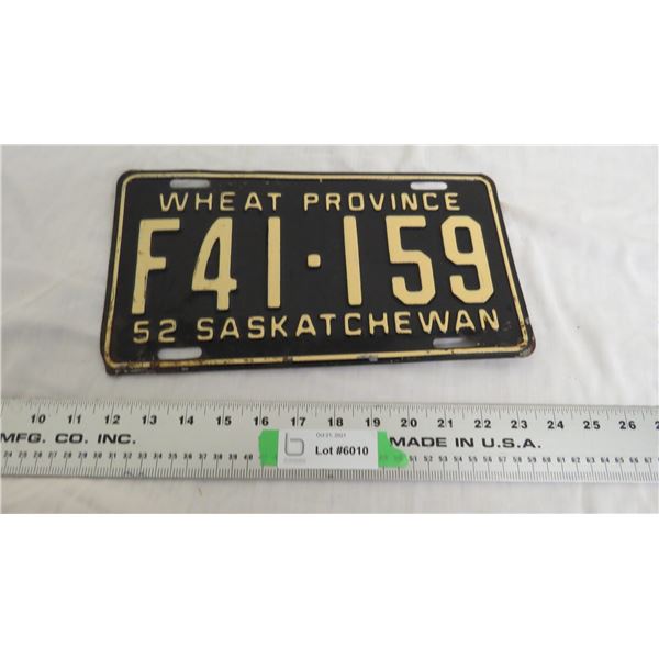 1952 Sask License Plate