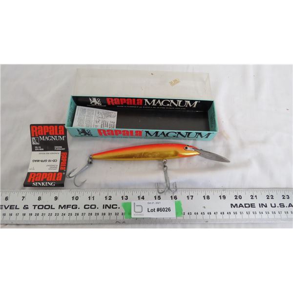 Vintage Rapala Sinking magnum fishing hook - original box