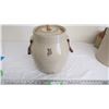 Image 2 : 3Gal Medalta Butter churn Stoneware Crock