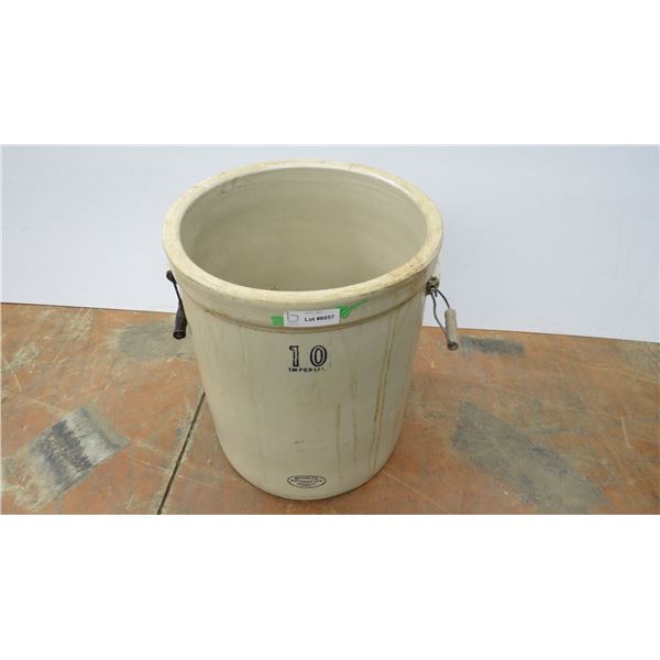 10 Gal Medalta Potteries Stoneware Crock (no lid)