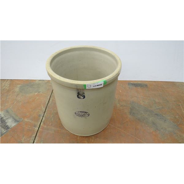 8 Gal Medalta Potteries Stoneware Crock (no lid)