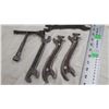 Image 3 : (7) vintage IH wrenches