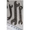 Image 3 : (6) vintage IH wrenches