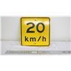 Image 1 : 20Km/Hr aluminum sign (17.75x17.75)