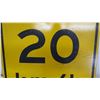Image 2 : 20Km/Hr aluminum sign (17.75x17.75)