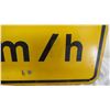 Image 3 : 20Km/Hr aluminum sign (17.75x17.75)