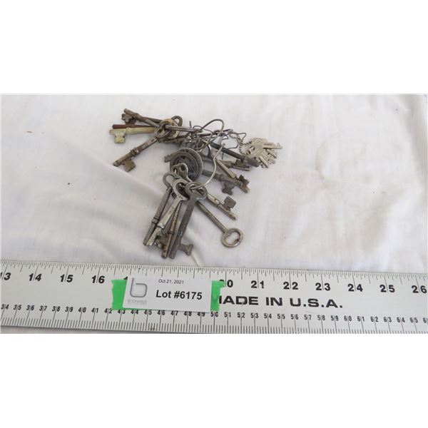 Vintage skeleton keys