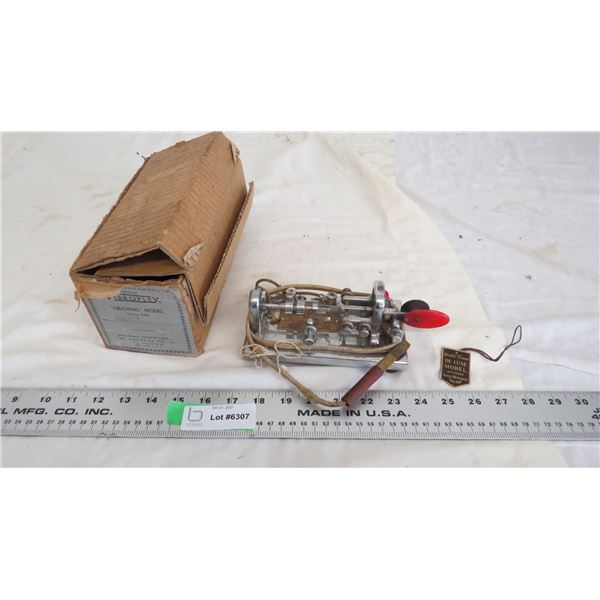 vintage vibroplex original modle in box