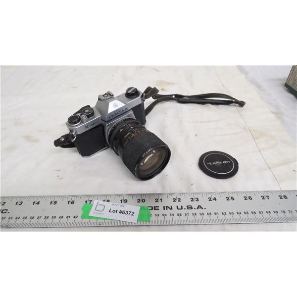 asahi pentax K1000 camera with zoom lens