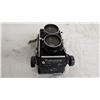Image 4 : Mamiya C330 professional camera