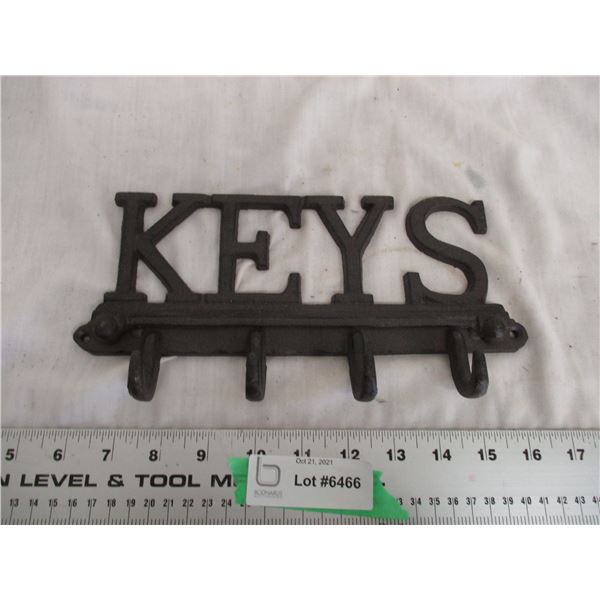 cast alluminum? key holder