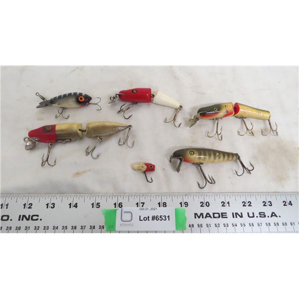 vintage wooden fishing hooks (3) lucky strike + others