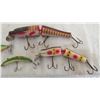 Image 3 : vintage wooden fishing hooks (4) lucky strike + others