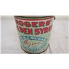 Image 2 : old rogers syrup can 20LB with lid + handle