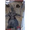 Image 3 : Lord of the Rings Electronic Sauron Figure