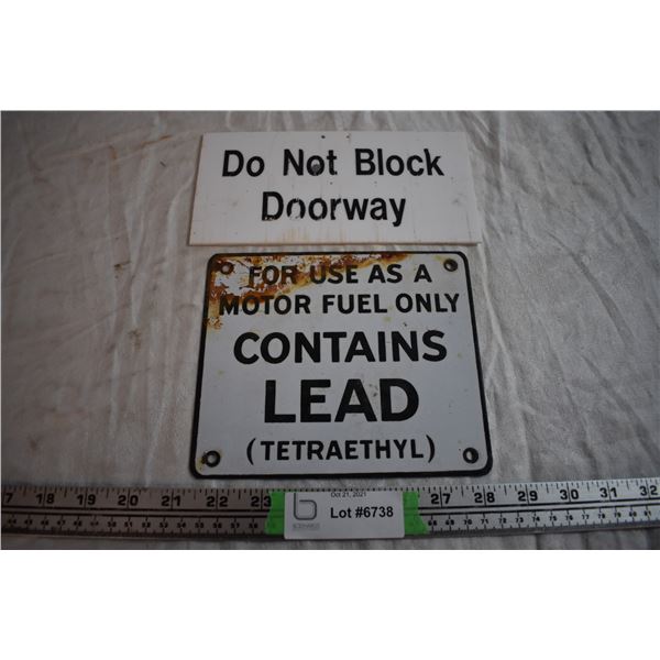 Vintage Porcelain Gas Pump Plate