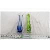 Image 3 : 2X The Money - colored glass vases 9.5" tall