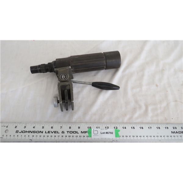 Bisley Deluxe 14-45x50 zoom telescope