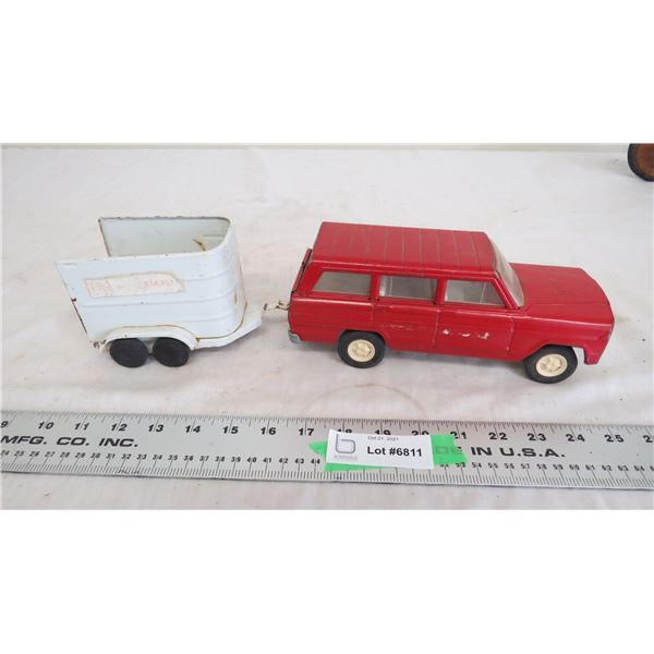 Tonka jeep + Tonka trailer