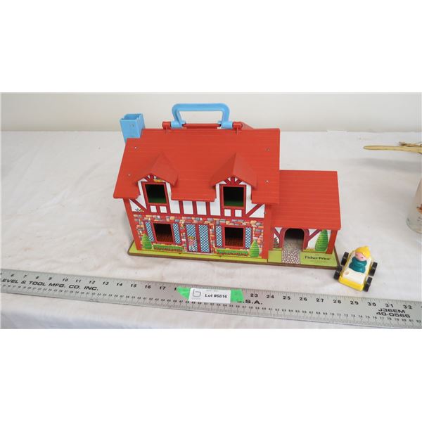 fisher price toy house + toy car - 1980 storage case