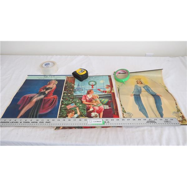 lot of vintage Calendar pictures