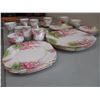 Image 6 : 4 place setting Royal Albert "Blossom Time" Dishes