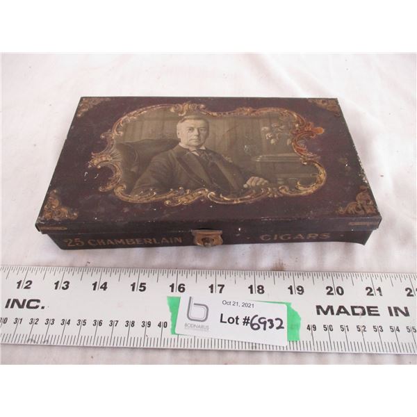 chamberlain cigars tin