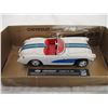 Image 2 : (2) diecast toy cars - 4" long