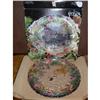 Image 1 : Crystal Clear Studios Evergreen Wreath Platter #2175268
