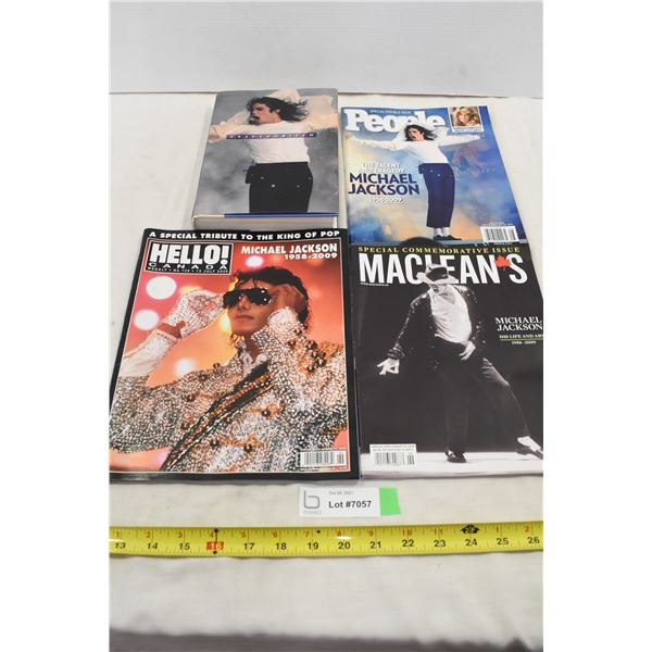 Set of 4 Michael Jackson Books/Magazines