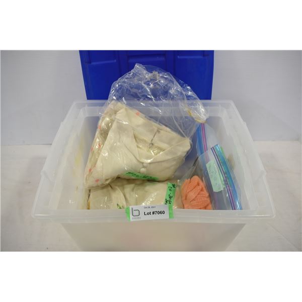 Tote Filled w/ Vintage Women’s Wear