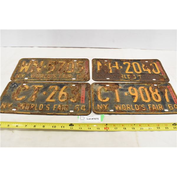 1964 NY World Fair Plates