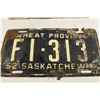 Image 3 : Saskatchewan 1951-52 Licence Plates