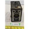 Image 1 : Brownie Six-16 Vintage Camera – Damaged