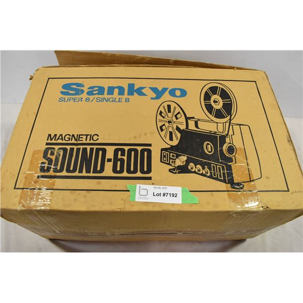 Sankyo Sound-600 Projector
