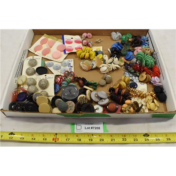 Vintage Button Sets