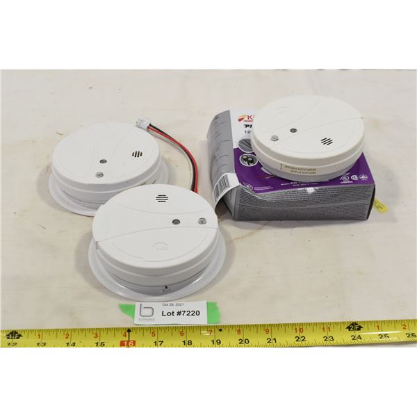 3 Smoke Alarms