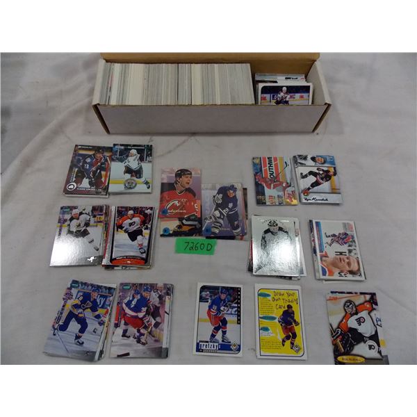 500+ Hockey cards - assorted 90's - 00's - all types