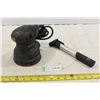 Image 1 : Orbit sander & Portable Bike Pump