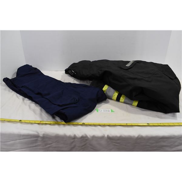 Medium Dakota Ski Pants & Coveralls